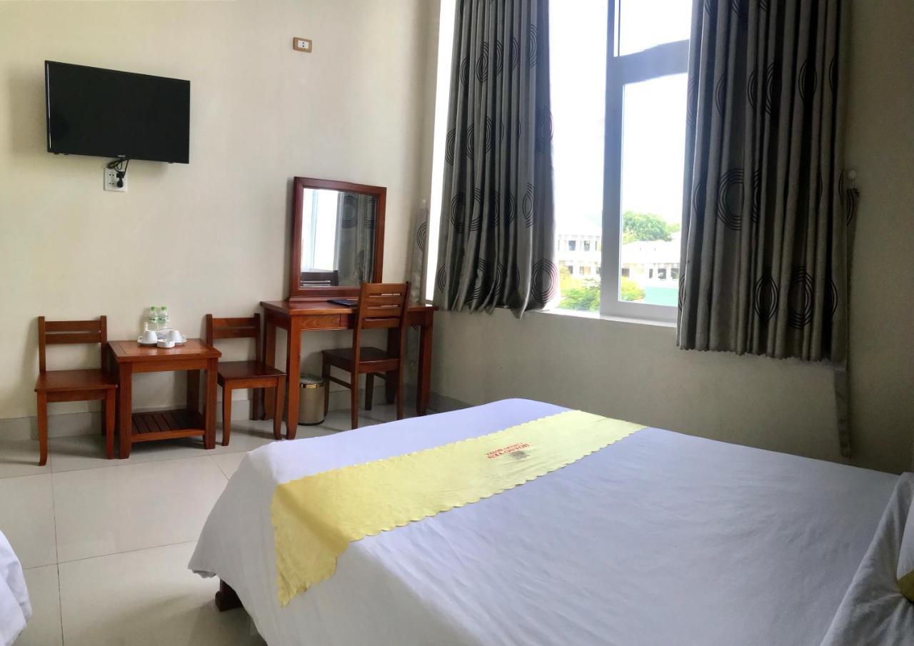 Hoang Yen Canary Hotel Quy Nhon Esterno foto
