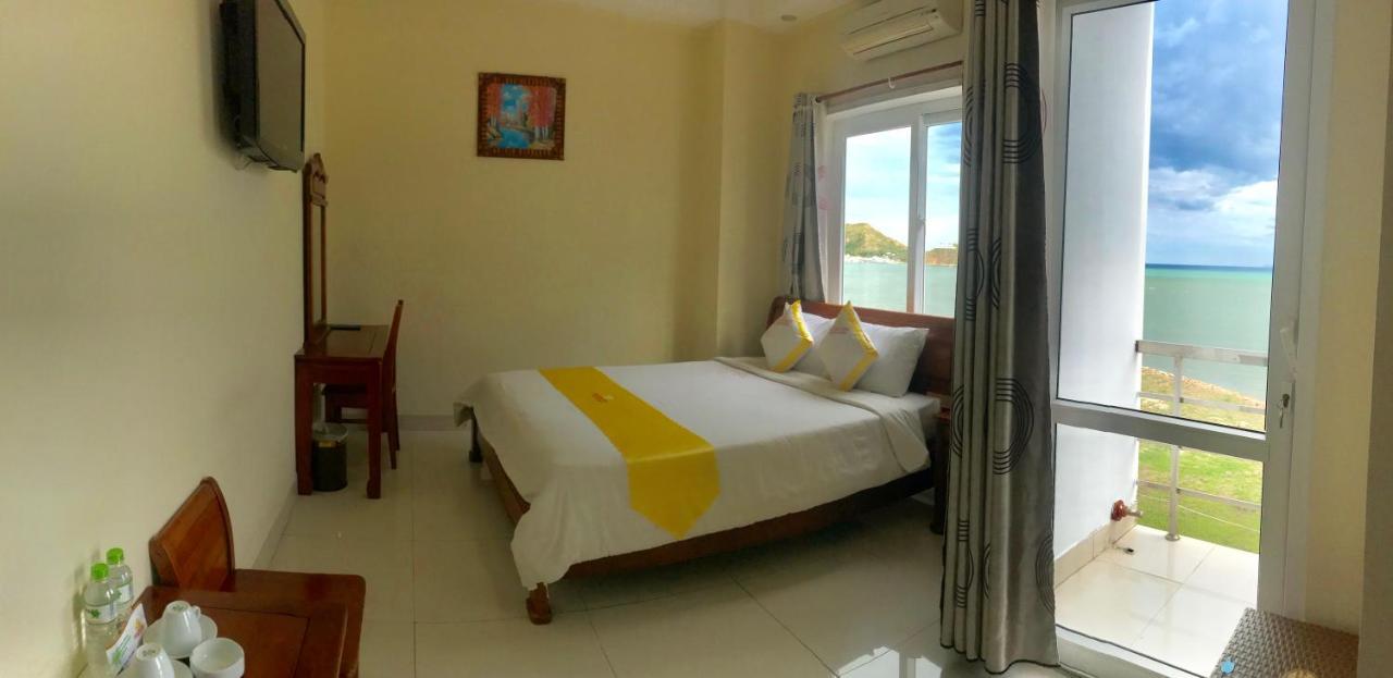 Hoang Yen Canary Hotel Quy Nhon Esterno foto
