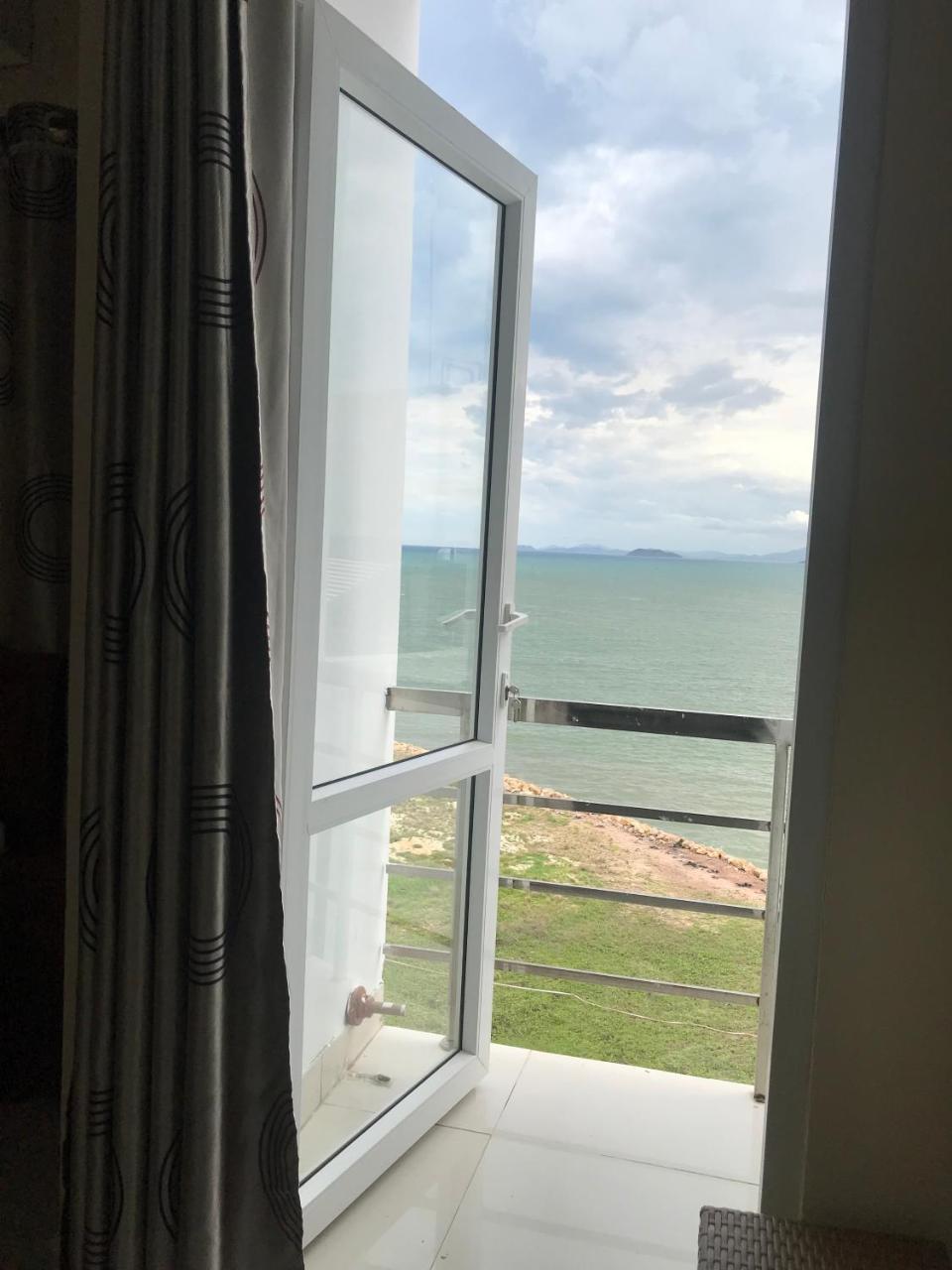 Hoang Yen Canary Hotel Quy Nhon Esterno foto